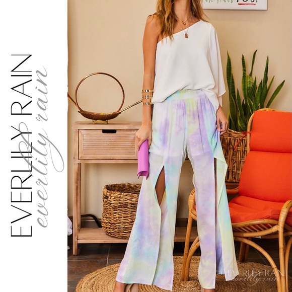 Chic One Shoulder Top with Uneven Hem - Picture 7 of 10